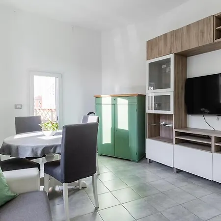 Urban Nest Flat Iron Bologna