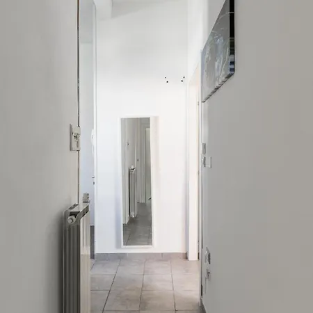 Apartment Urban Nest Flat Iron
